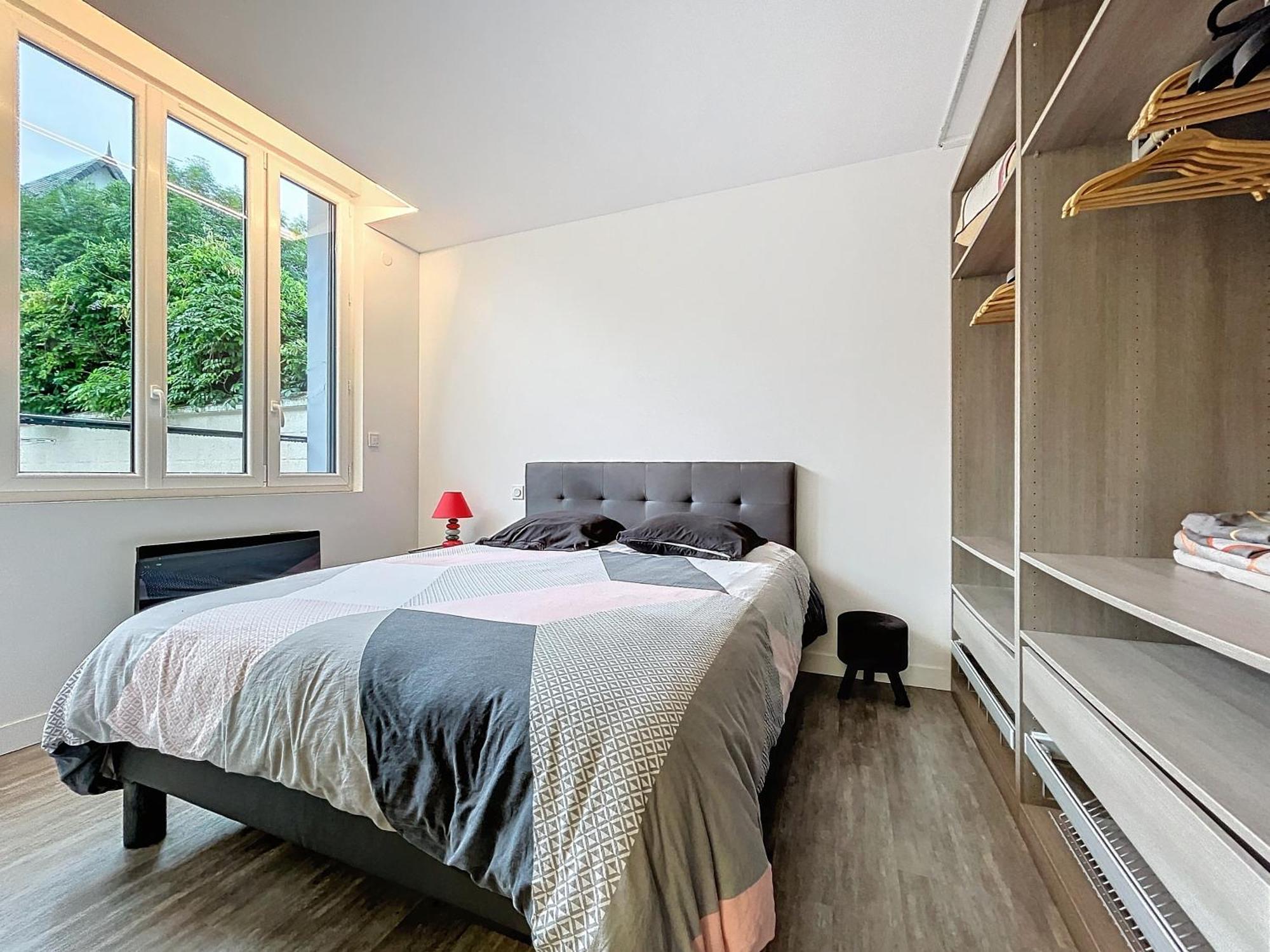 Montluçon Loft Terrasse Avec Spa Proche Centre Historique מראה חיצוני תמונה